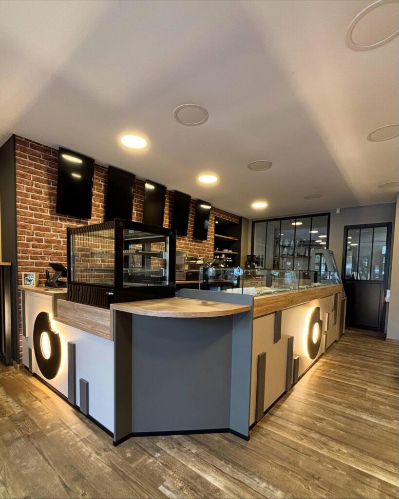 pose mobilier la fabrique à bagel laurent empereur